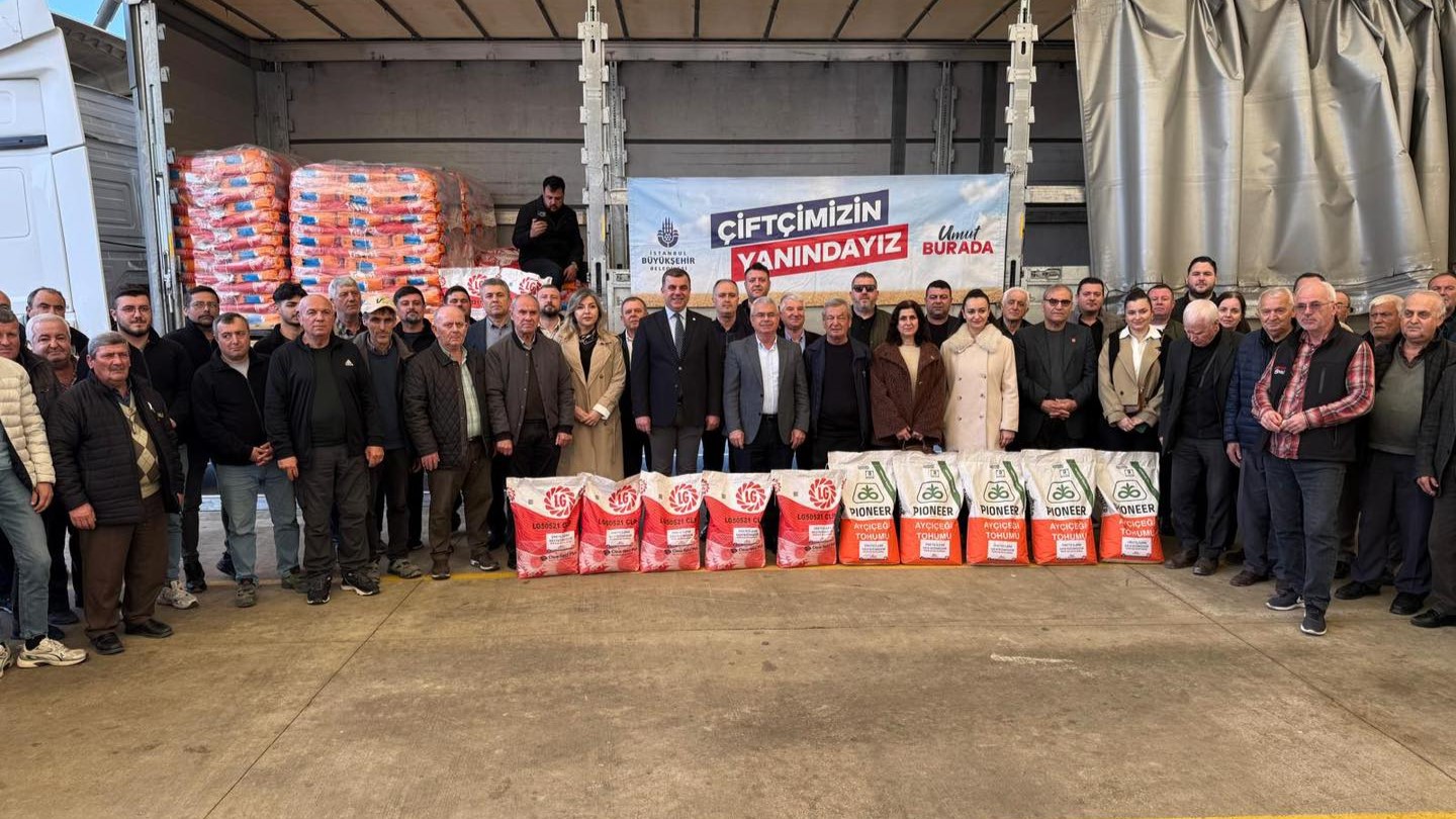 DEĞİRMENKÖY’DE İBB’DEN AYÇİÇEK TOHUMU DESTEĞİ